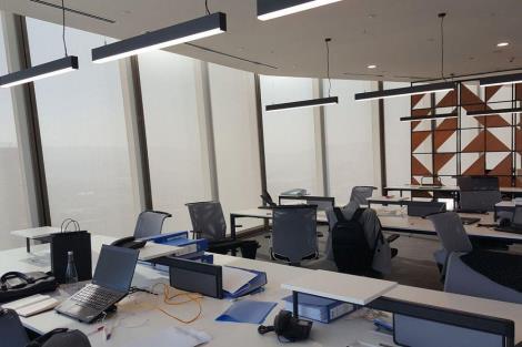 Ofis İçerisindeki Motorlu Perde Sistemleri 1